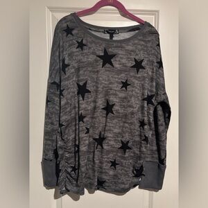 Derek Heart Gray and Black Star Sweatshirt